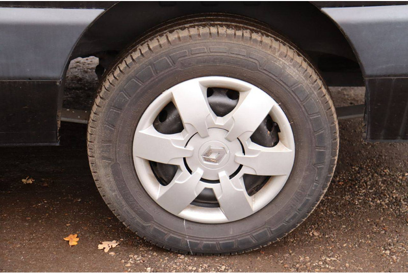 فان Renault Master: صور 14