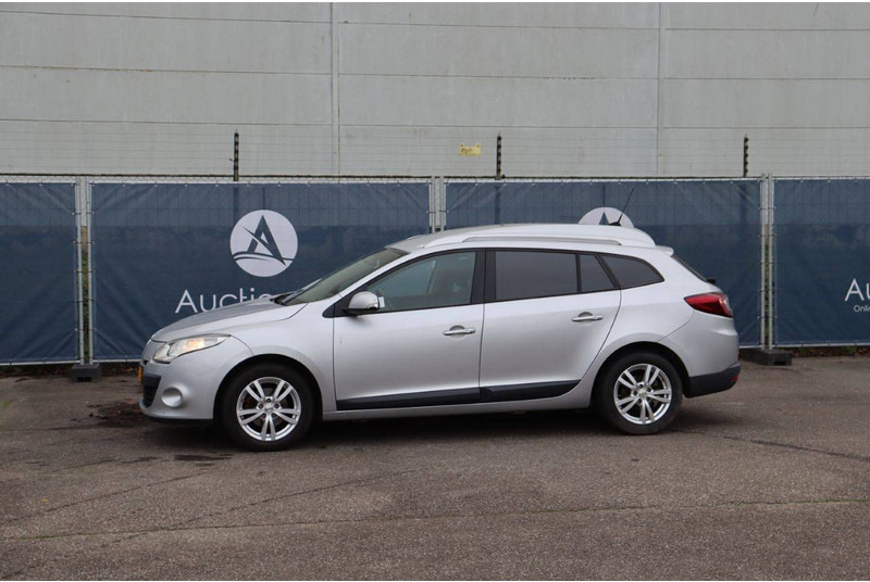 Renault Mégane - سيدان: صور 1 Renault Mégane - سيدان: صور 1