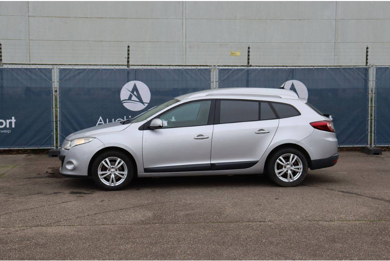 Renault Mégane - سيدان: صور 2 Renault Mégane - سيدان: صور 2