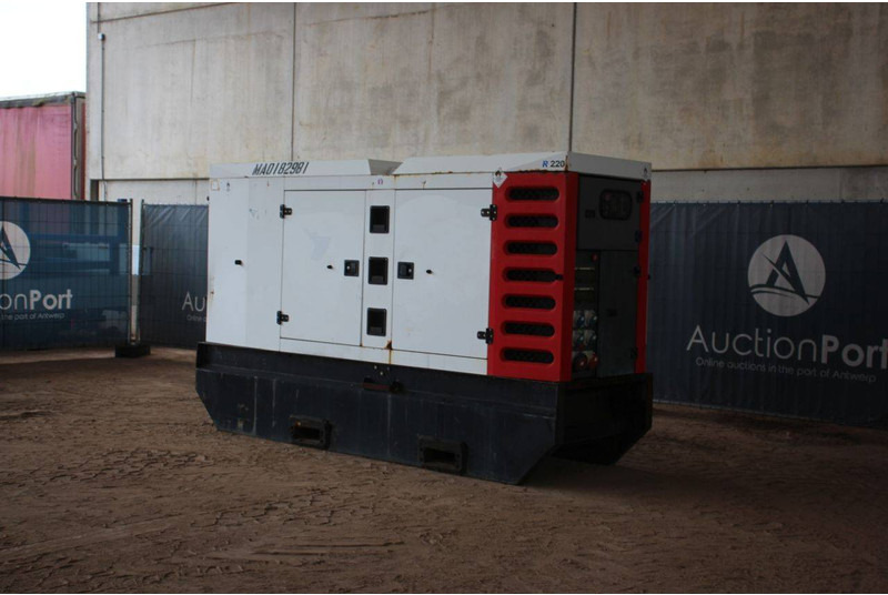 SDMO R220C3 - مجموعة المولدات: صور 3 SDMO R220C3 - مجموعة المولدات: صور 3