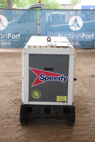 SDMO R22C3 - مجموعة المولدات: صور 4 SDMO R22C3 - مجموعة المولدات: صور 4