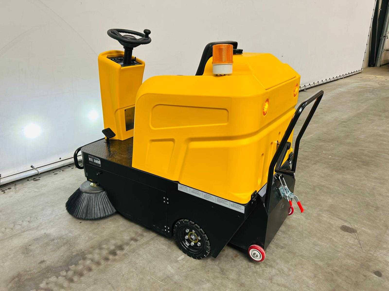 SW80 - سياره كنس شوارع: صور 4 SW80 - سياره كنس شوارع: صور 4