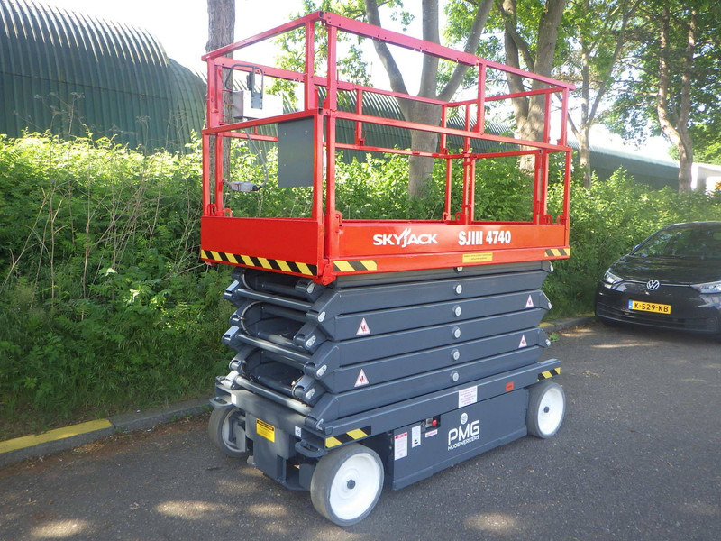 Skyjack SJ4740 - رافعات مقصية: صور 2 Skyjack SJ4740 - رافعات مقصية: صور 2