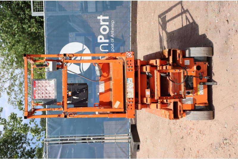 Skyjack SJIII 3219 - رافعات مقصية: صور 5 Skyjack SJIII 3219 - رافعات مقصية: صور 5