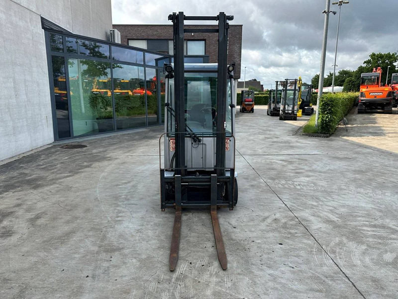 Still RX70-18T - رافعة شوكية تعمل بالغاز: صور 2 Still RX70-18T - رافعة شوكية تعمل بالغاز: صور 2