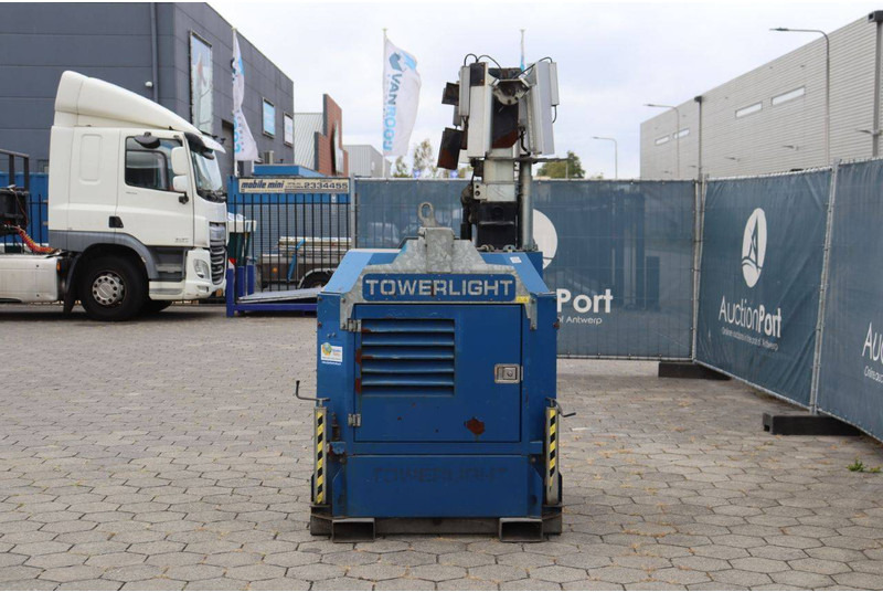 Towerlight Aspen 4T - ابراج اضاءة: صور 5 Towerlight Aspen 4T - ابراج اضاءة: صور 5