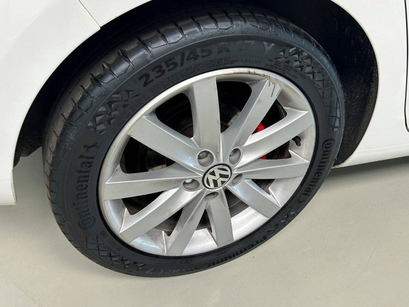 سيدان Volkswagen GOLF 1.6 TDI HIGHLINE: صور 6