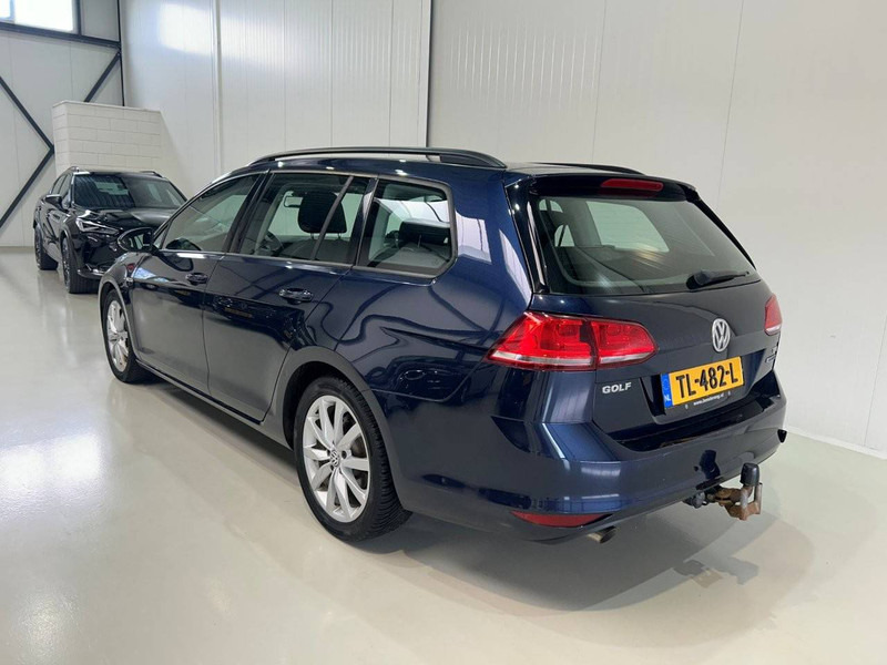 Volkswagen Golf - سيارة: صور 2 Volkswagen Golf - سيارة: صور 2