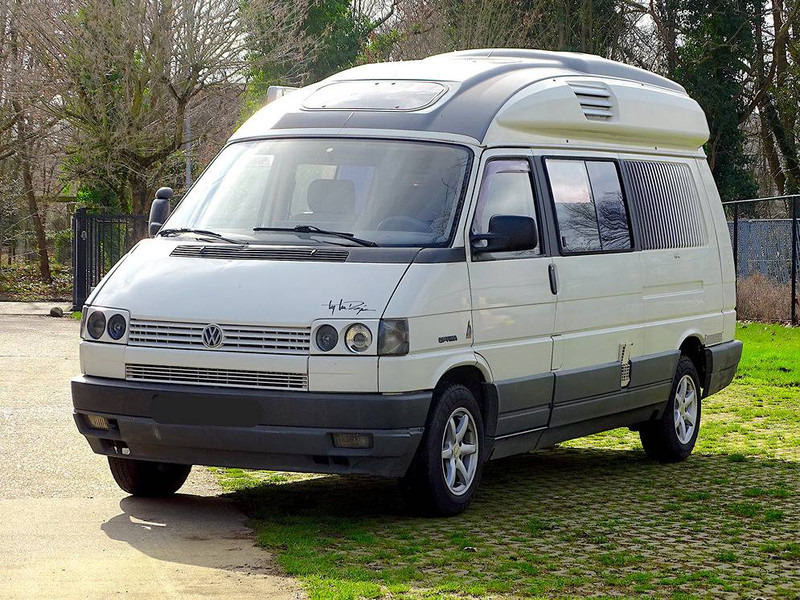 Volkswagen Transporter (T4) 'Dehler' Optima 5.4 (2.4L Diesel) - كرفان فان: صور 5 Volkswagen Transporter (T4) 'Dehler' Optima 5.4 (2.4L Diesel) - كرفان فان: صور 5
