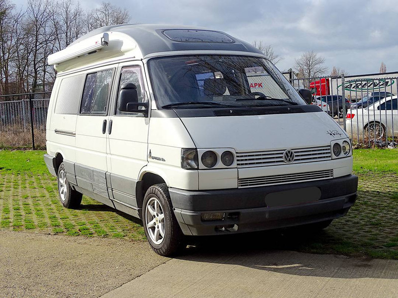 Volkswagen Transporter (T4) 'Dehler' Optima 5.4 (2.4L Diesel) - كرفان فان: صور 4 Volkswagen Transporter (T4) 'Dehler' Optima 5.4 (2.4L Diesel) - كرفان فان: صور 4