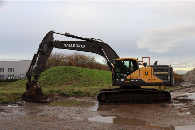 Volvo EC300EL - حفارات زحافة: صور 2 Volvo EC300EL - حفارات زحافة: صور 2