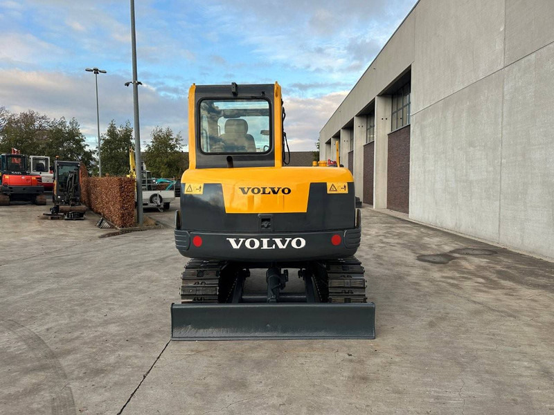 Volvo EC55B - حفارات زحافة: صور 5 Volvo EC55B - حفارات زحافة: صور 5