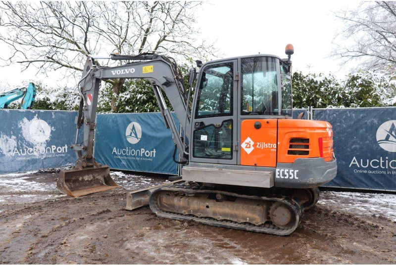 Volvo EC55C - حفارات زحافة: صور 3 Volvo EC55C - حفارات زحافة: صور 3