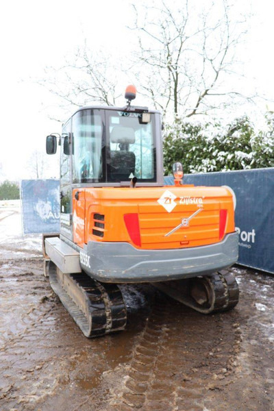 Volvo EC55C - حفارات زحافة: صور 4 Volvo EC55C - حفارات زحافة: صور 4