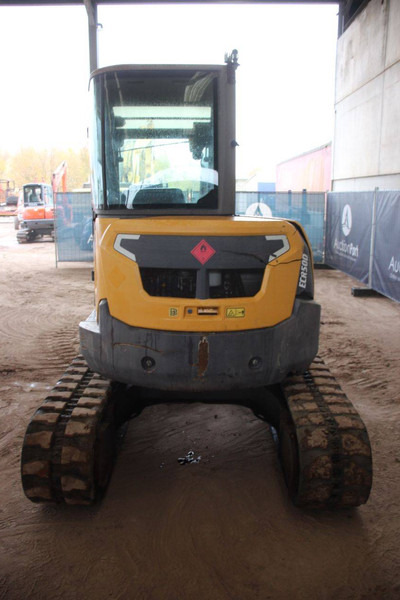 Volvo ECR50D - حفارات زحافة: صور 4 Volvo ECR50D - حفارات زحافة: صور 4