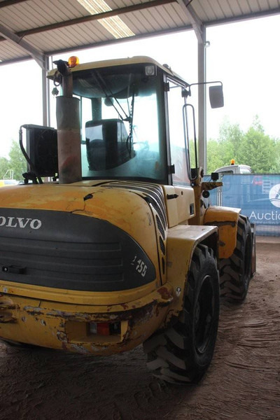 Volvo L45B-TP - اللودر بعجل: صور 5 Volvo L45B-TP - اللودر بعجل: صور 5