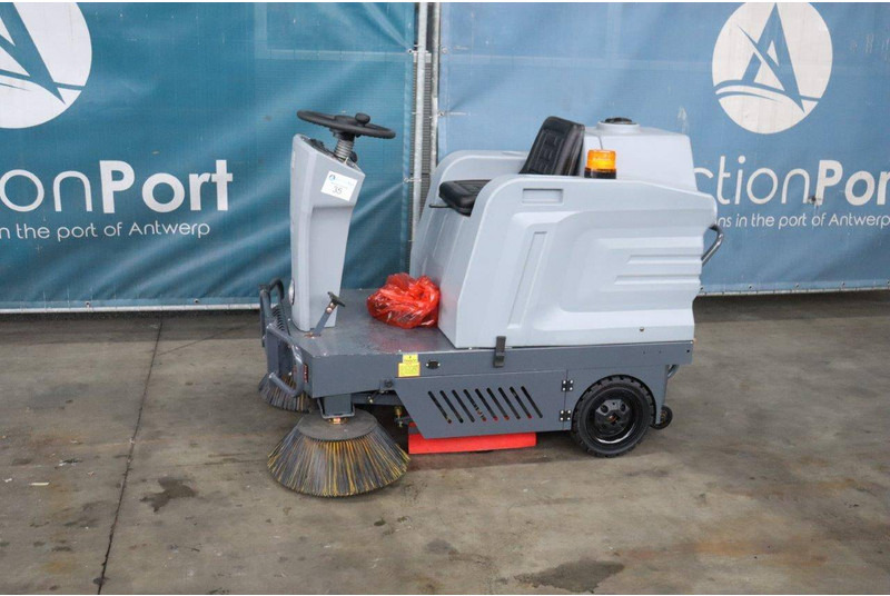 Westfield S1250 - سياره كنس شوارع: صور 1 Westfield S1250 - سياره كنس شوارع: صور 1