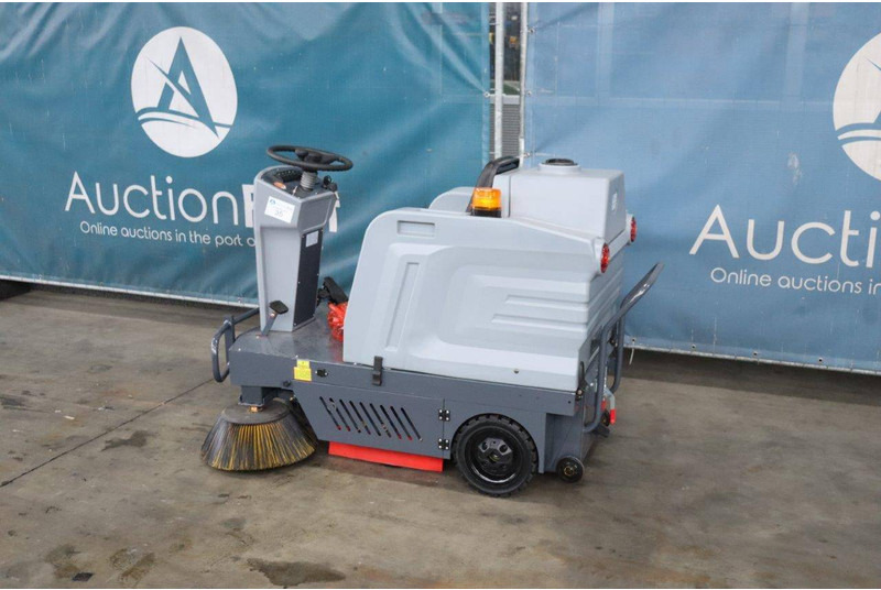 Westfield S1250 - سياره كنس شوارع: صور 3 Westfield S1250 - سياره كنس شوارع: صور 3