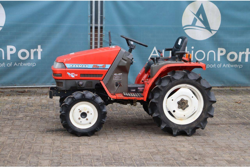 Yanmar Ke-4 - جرار: صور 1 Yanmar Ke-4 - جرار: صور 1