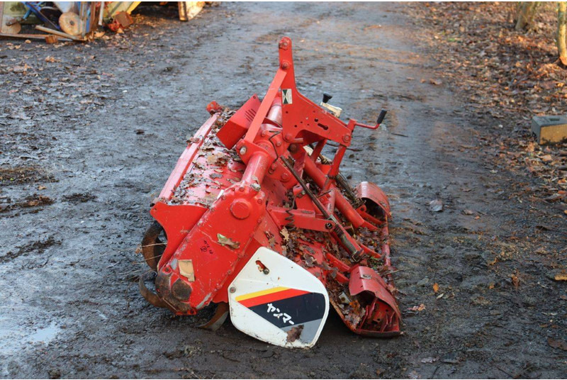 Yanmar RSB 1403 - مسلفة القوة: صور 5 Yanmar RSB 1403 - مسلفة القوة: صور 5