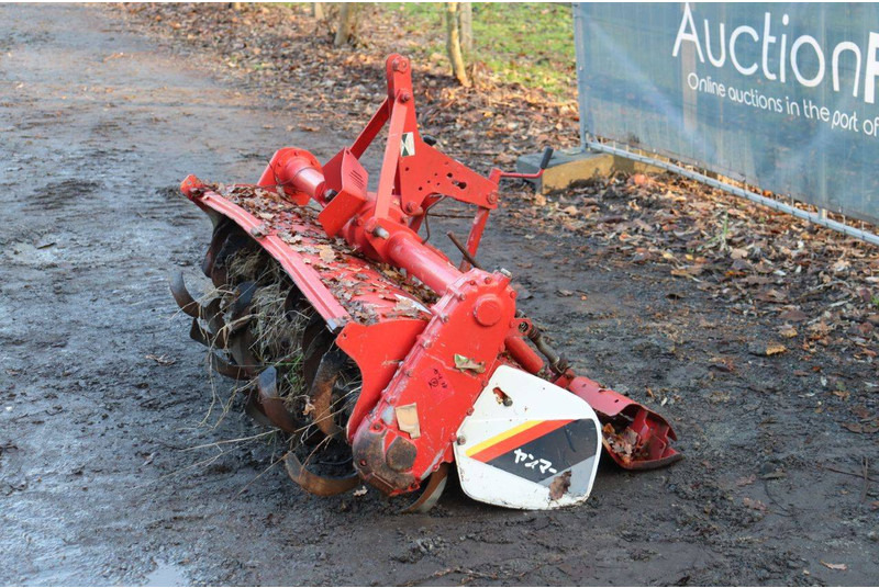 Yanmar RSB 1403 - مسلفة القوة: صور 4 Yanmar RSB 1403 - مسلفة القوة: صور 4