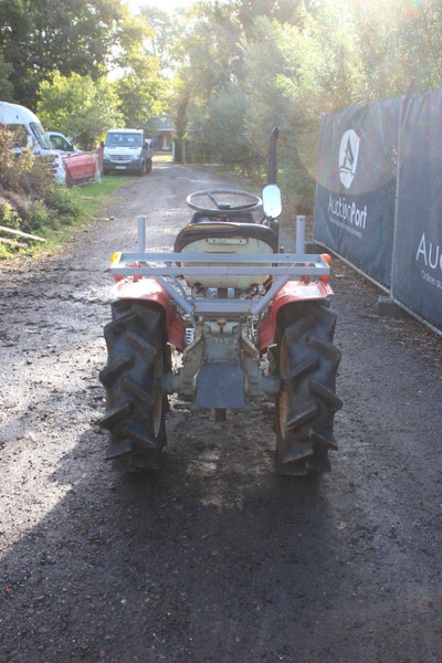 Yanmar YM1510D - جرار: صور 4 Yanmar YM1510D - جرار: صور 4