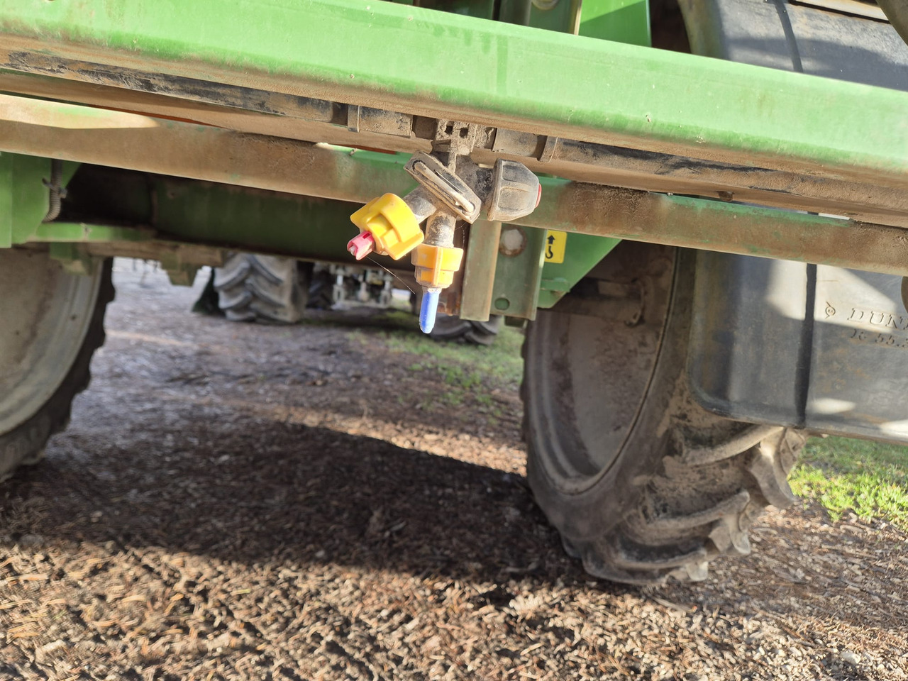 آلة الرش المقطورة AMAZONE UG 2200 Special: صور 10