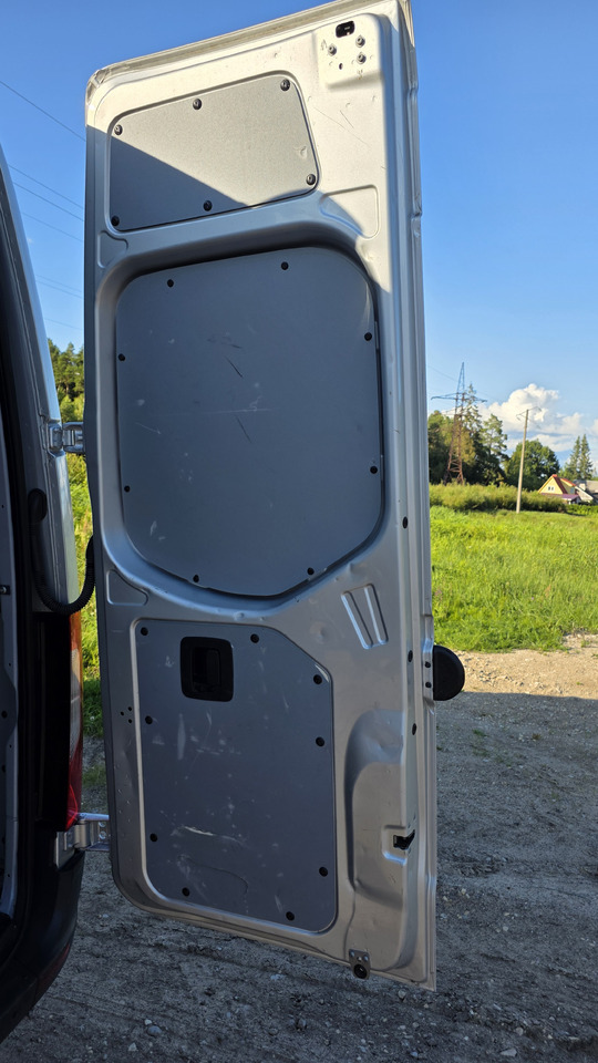 تأجير MERCEDES-BENZ Sprinter 315 CDI MERCEDES-BENZ Sprinter 315 CDI: صور 39 تأجير MERCEDES-BENZ Sprinter 315 CDI MERCEDES-BENZ Sprinter 315 CDI: صور 39