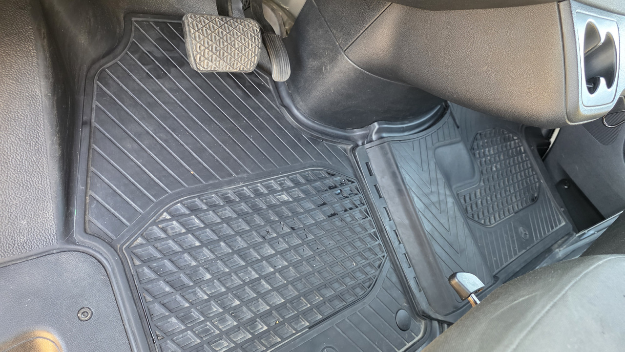 تأجير MERCEDES-BENZ Sprinter 315 CDI MERCEDES-BENZ Sprinter 315 CDI: صور 44 تأجير MERCEDES-BENZ Sprinter 315 CDI MERCEDES-BENZ Sprinter 315 CDI: صور 44