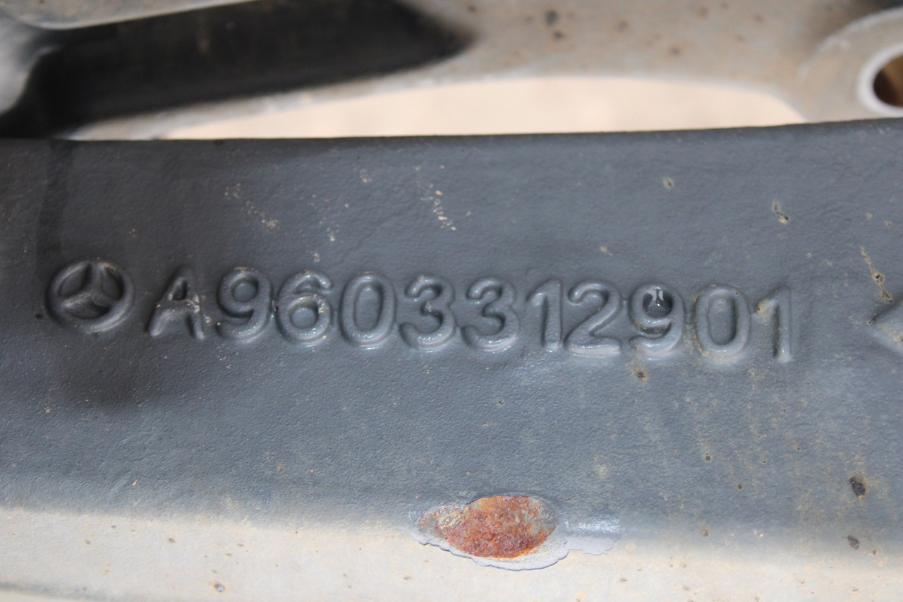 AXA FATA F-8,0-C22,5 MERCEDES AROCS A9603312901, X311003423, 066502365 - المحور الأمامي - شاحنة: صور 2 AXA FATA F-8,0-C22,5 MERCEDES AROCS A9603312901, X311003423, 066502365 - المحور الأمامي - شاحنة: صور 2