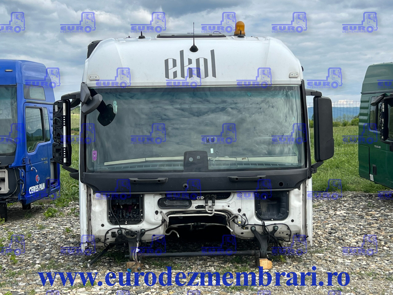 CABINA STREAMSPACE 2.5 MERCEDES ACTROS MP4 - الكبائن - شاحنة: صور 1 CABINA STREAMSPACE 2.5 MERCEDES ACTROS MP4 - الكبائن - شاحنة: صور 1