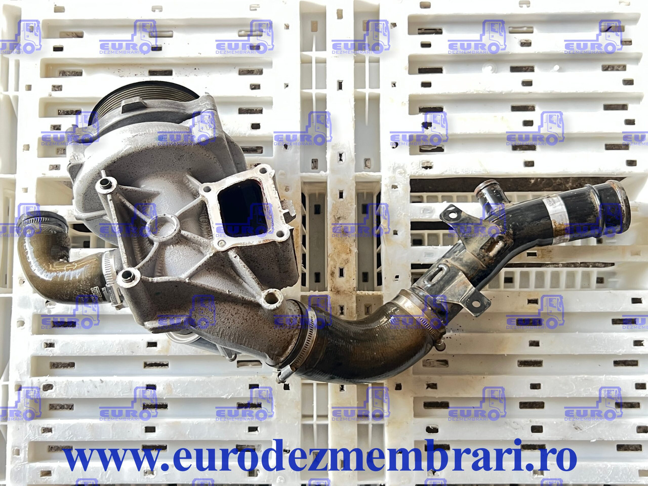 CARCASA POMPA APA + POMPA APA FORD FHR6 GC468505AF - مضخة المبرد - شاحنة: صور 2 CARCASA POMPA APA + POMPA APA FORD FHR6 GC468505AF - مضخة المبرد - شاحنة: صور 2