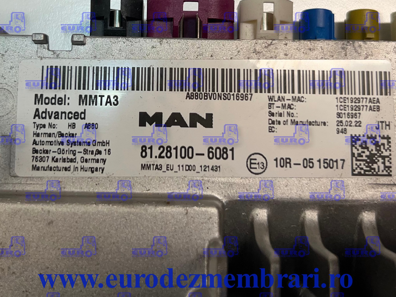 ELEMENT BORD RADIO MAN MMT3 81.28100.6081 - الكابينة والداخلية - شاحنة: صور 2 ELEMENT BORD RADIO MAN MMT3 81.28100.6081 - الكابينة والداخلية - شاحنة: صور 2