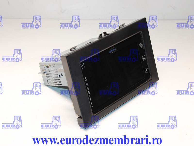 ELEMENT BORD UNITATE MULTIMEDIA MERCEDES ACTROS MP5 A0004469662 - لوحة القيادة - شاحنة: صور 2 ELEMENT BORD UNITATE MULTIMEDIA MERCEDES ACTROS MP5 A0004469662 - لوحة القيادة - شاحنة: صور 2
