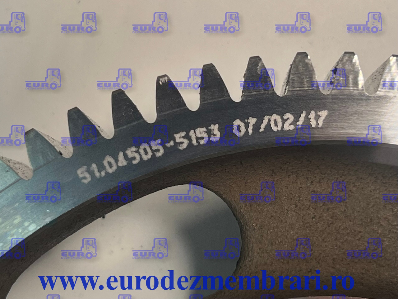KIT PINIOANE DISTRIBUTIE MAN TGX D3876 51.04505.5145, 51.04505.5153, 51.11306.6012 - المحرك و قطع الغيار - شاحنة: صور 1 KIT PINIOANE DISTRIBUTIE MAN TGX D3876 51.04505.5145, 51.04505.5153, 51.11306.6012 - المحرك و قطع الغيار - شاحنة: صور 1