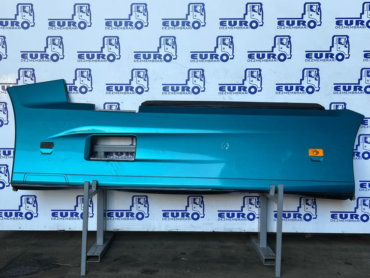 PARABICICLIST STANGA RENAULT T 82302001, 82302005, 82375109, 82375110, 21234571 - هيكل السيارة الخارجية - شاحنة: صور 1 PARABICICLIST STANGA RENAULT T 82302001, 82302005, 82375109, 82375110, 21234571 - هيكل السيارة الخارجية - شاحنة: صور 1