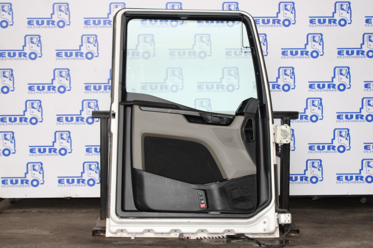 USA STANGA MAN TGX TG3 81.62600.4137 81.62600.4141 - باب و قطع الغيار - شاحنة: صور 1 USA STANGA MAN TGX TG3 81.62600.4137 81.62600.4141 - باب و قطع الغيار - شاحنة: صور 1