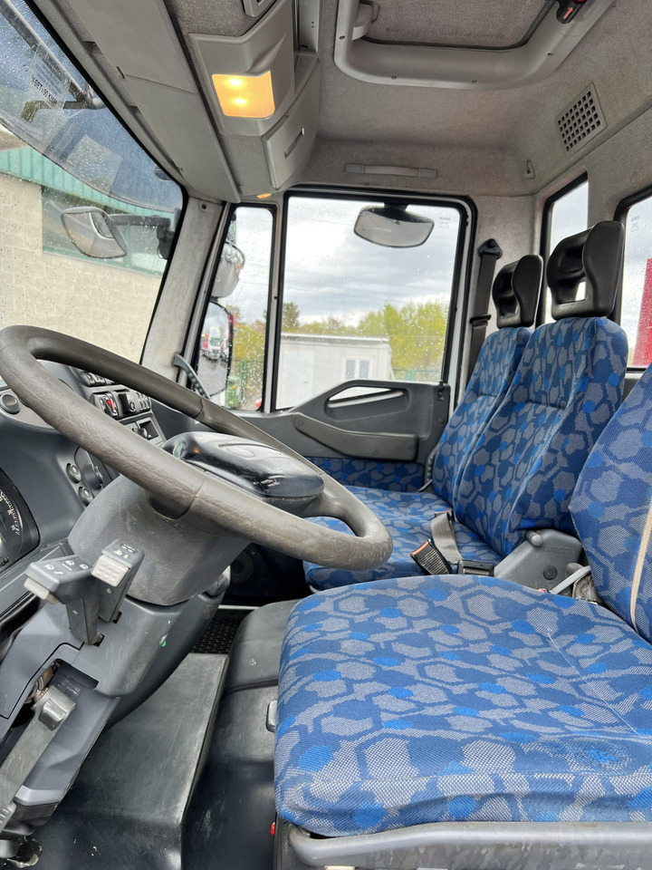 الشاسيه شاحنة IVECO 300 EN CHASIS: صور 15 الشاسيه شاحنة IVECO 300 EN CHASIS: صور 15
