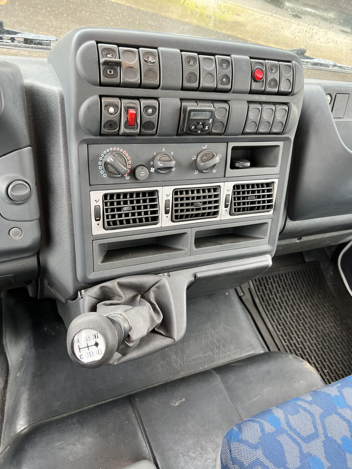 الشاسيه شاحنة IVECO 300 EN CHASIS: صور 16 الشاسيه شاحنة IVECO 300 EN CHASIS: صور 16