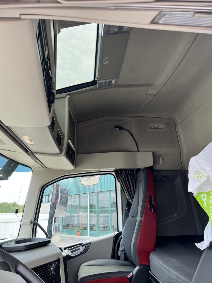 Camion Volvo 540 en chasis con retarder - الشاسيه شاحنة: صور 5 Camion Volvo 540 en chasis con retarder - الشاسيه شاحنة: صور 5