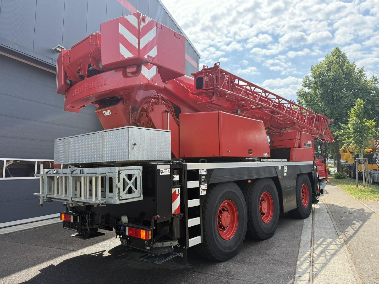 Liebherr LTM 1050-3.1 (20 - 084 132) - موبايل كرين: صور 3 Liebherr LTM 1050-3.1 (20 - 084 132) - موبايل كرين: صور 3