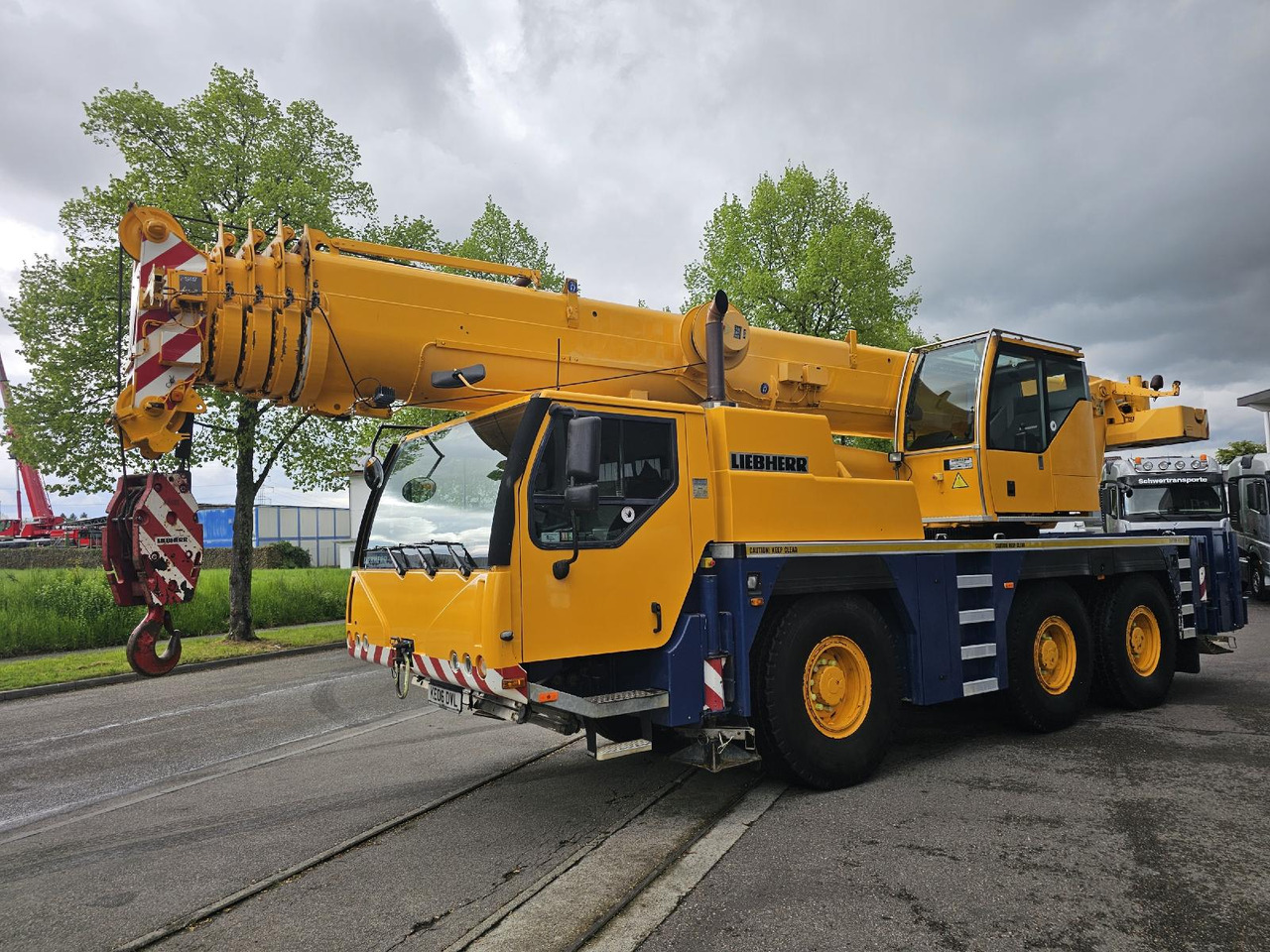 Liebherr LTM 1055-3.1 (06 - 056 016) | 6 x 6 - موبايل كرين: صور 2 Liebherr LTM 1055-3.1 (06 - 056 016) | 6 x 6 - موبايل كرين: صور 2