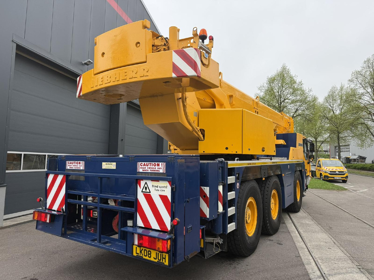 Liebherr LTM 1055-3.2 (08 - 084 745) | 6 x 6 - موبايل كرين: صور 4 Liebherr LTM 1055-3.2 (08 - 084 745) | 6 x 6 - موبايل كرين: صور 4