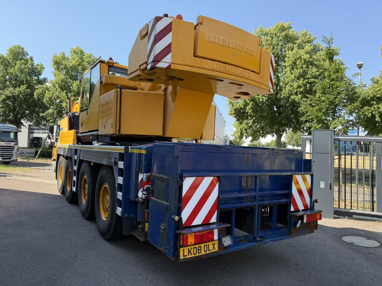 Liebherr LTM 1070-4.1 (08 - 059 580) - موبايل كرين: صور 4 Liebherr LTM 1070-4.1 (08 - 059 580) - موبايل كرين: صور 4