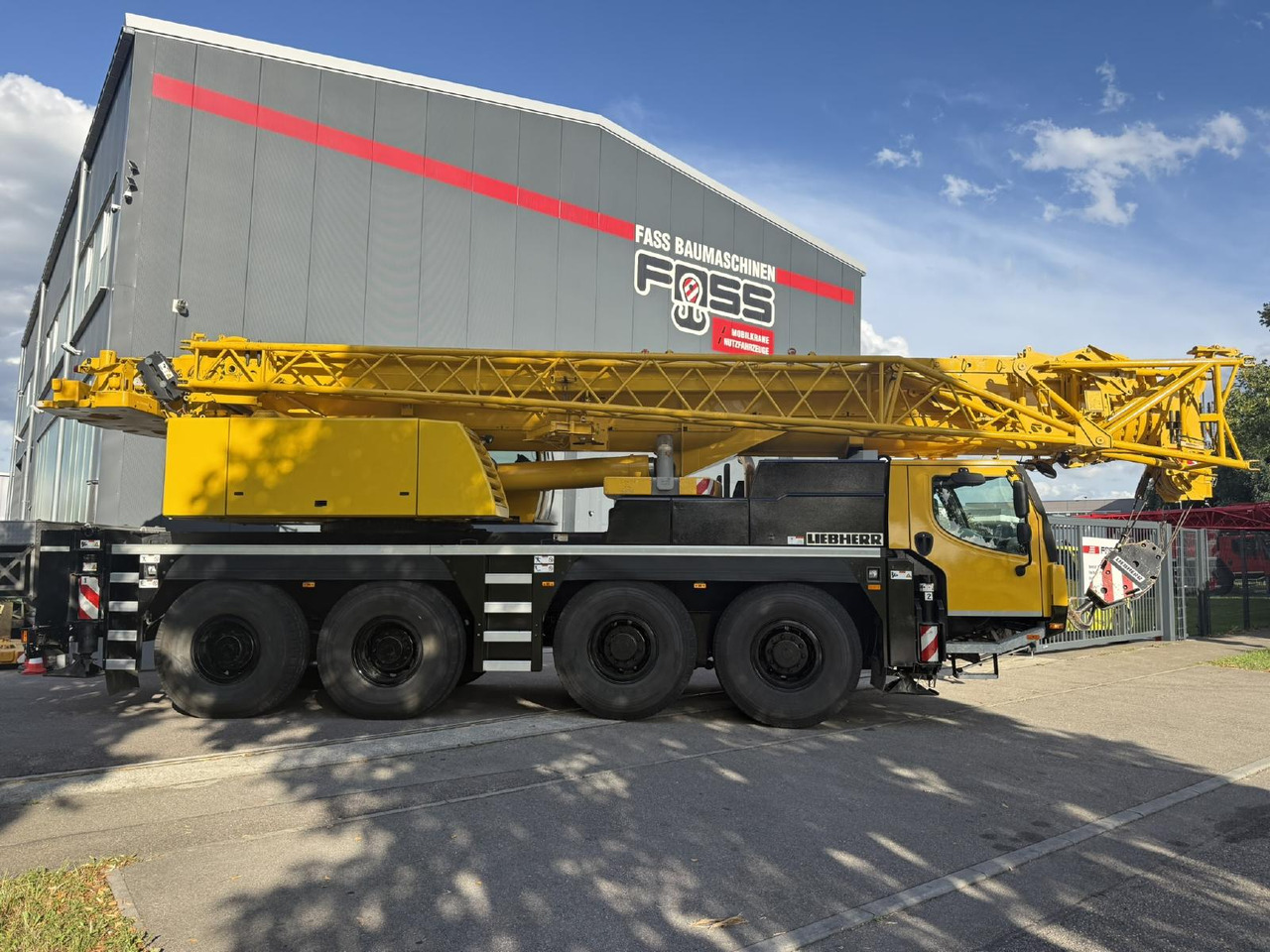 Liebherr LTM 1090-4.1 (2012 - 062 321) | 8 x 8 | LICCON 2 - موبايل كرين: صور 5 Liebherr LTM 1090-4.1 (2012 - 062 321) | 8 x 8 | LICCON 2 - موبايل كرين: صور 5