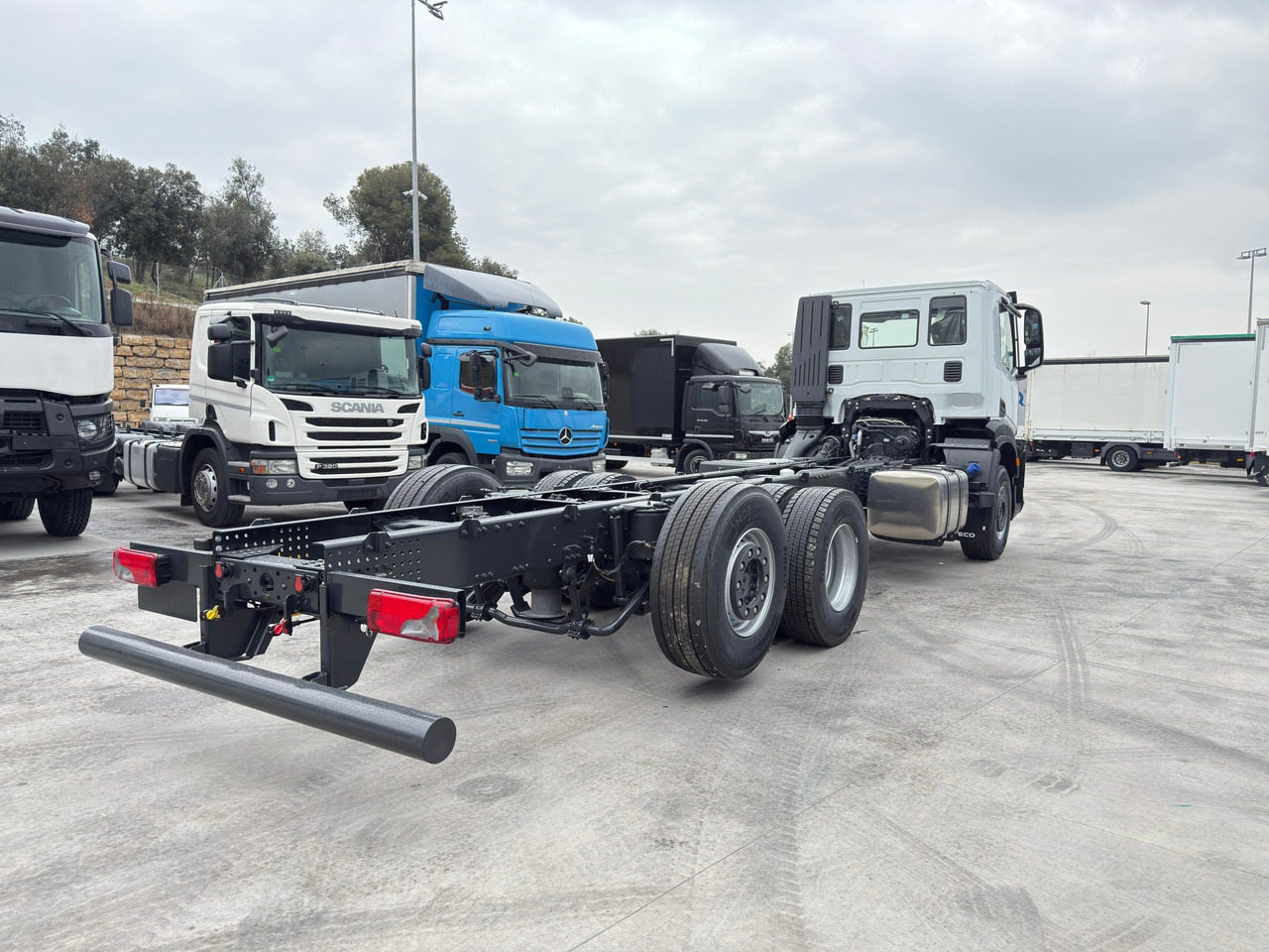 IVECO AD280X46 YPS ON X-Way E6 (Chassis) - الشاسيه شاحنة: صور 5 IVECO AD280X46 YPS ON X-Way E6 (Chassis) - الشاسيه شاحنة: صور 5