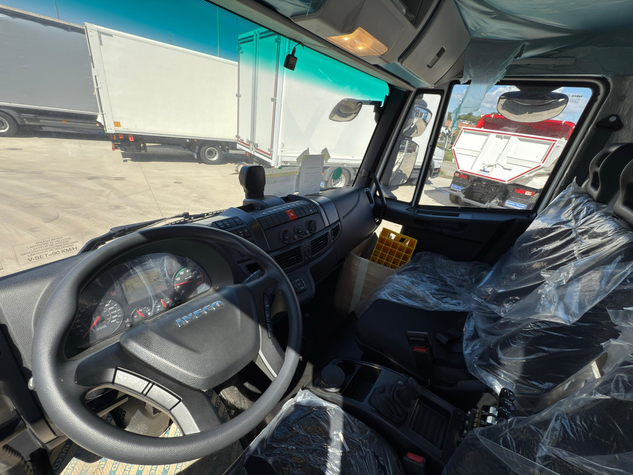 IVECO ML190E28L Eurocargo E6 (Track Equipment) - شاحنات قابلة للفك شاحنة: صور 5 IVECO ML190E28L Eurocargo E6 (Track Equipment) - شاحنات قابلة للفك شاحنة: صور 5