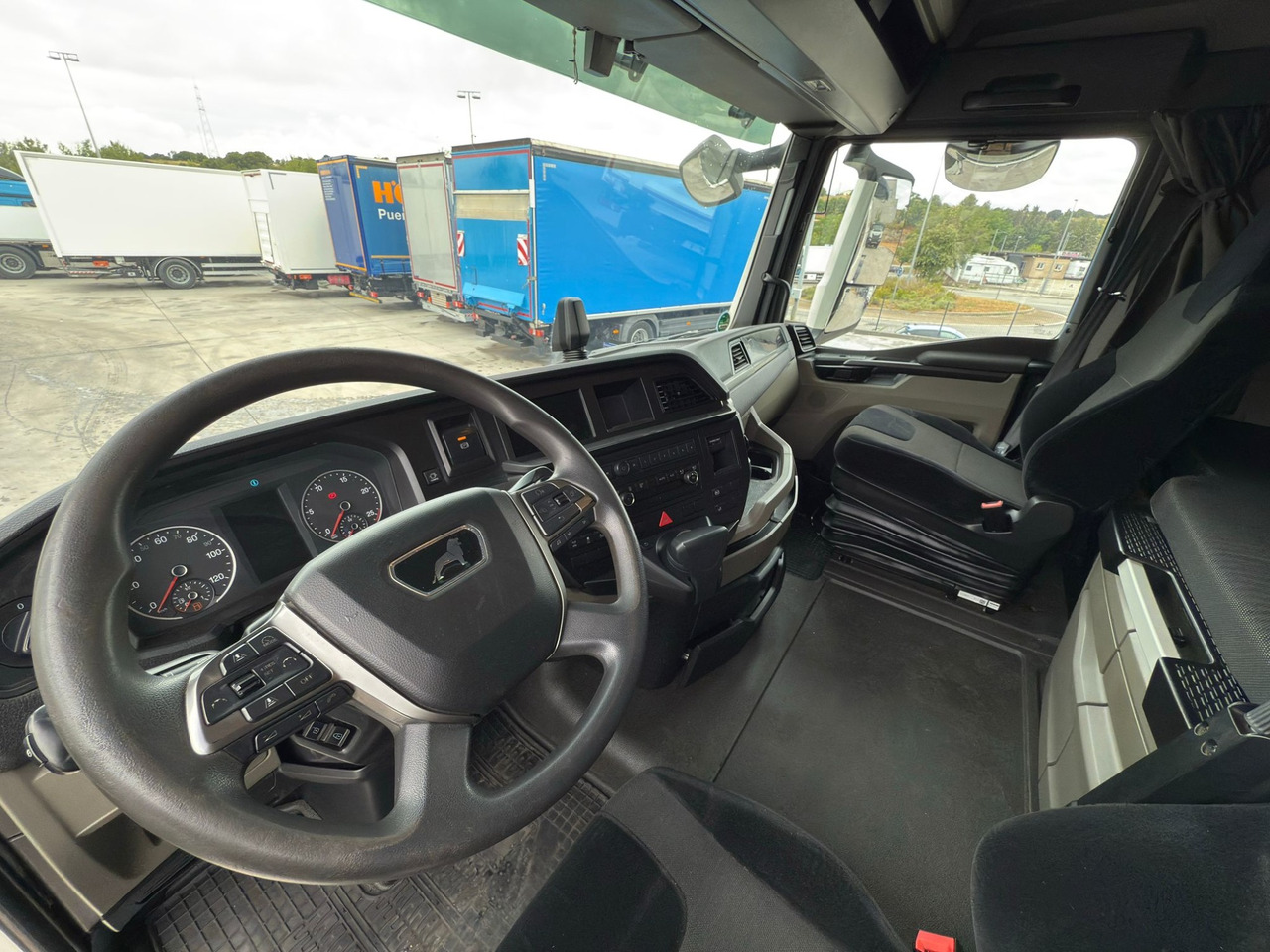 MAN 26.470 TGX E6 (Chassis) - الشاسيه شاحنة: صور 5 MAN 26.470 TGX E6 (Chassis) - الشاسيه شاحنة: صور 5