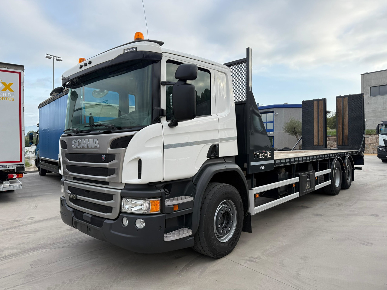SCANIA P410 E6 (Machinery Carrier) - شاحنة نقل سيارات شاحنة: صور 1 SCANIA P410 E6 (Machinery Carrier) - شاحنة نقل سيارات شاحنة: صور 1