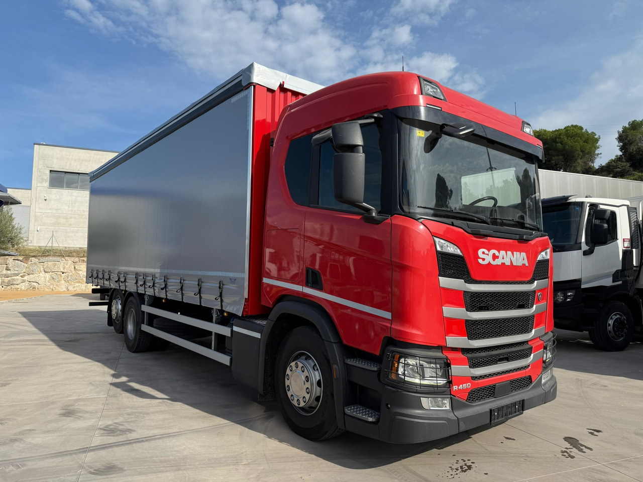 SCANIA R450 E6 (Tauliner) - شاحنة ستارة: صور 2 SCANIA R450 E6 (Tauliner) - شاحنة ستارة: صور 2
